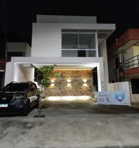 Casa com 3 Quartos para alugar, 250m² no Flores, Manaus