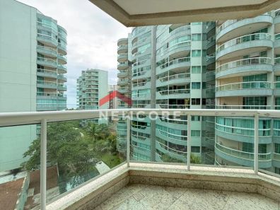 Apartamento com 4 Quartos à venda, 350m² no Meia Praia, Itapema