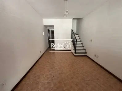 Casa com 2 Quartos para alugar, 69m² no Jardim Amália, Volta Redonda