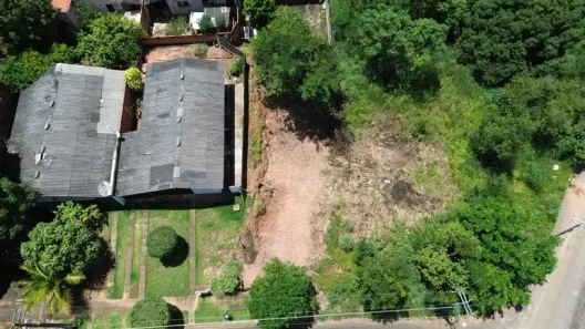 Lote/Terreno à venda, 360m² no Centro, Minaçu