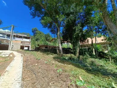 Lote/Terreno à venda, 10m² no Jardim Salaco, Teresópolis