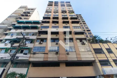 Apartamento com 3 Quartos para alugar, 98m² no Icaraí, Niterói