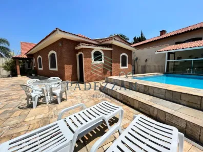 Casa com 3 Quartos à venda, 250m² no Parque Monte Alegre, Taboão da Serra