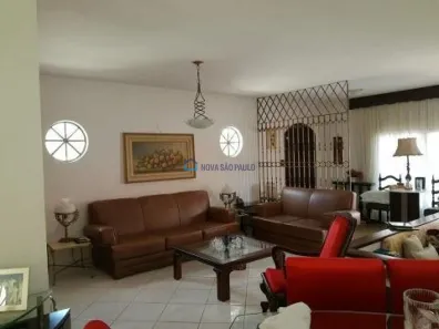 Casa com 2 Quartos à venda, 249m² no Vila Moinho Velho, São Paulo