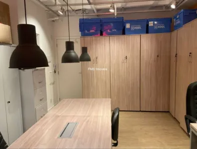 Sala Comercial à venda, 35m² no Santo Amaro, São Paulo