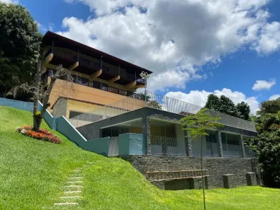 Casa de Condomínio com 7 Quartos à venda, 960m² no Itaipava, Petrópolis