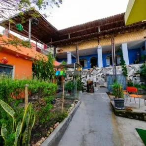Casa com 6 Quartos à venda, 300m² no João Pinheiro, Belo Horizonte