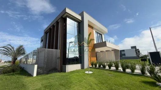Casa de Condomínio com 4 Quartos à venda, 273m² no Ogiva, Cabo Frio