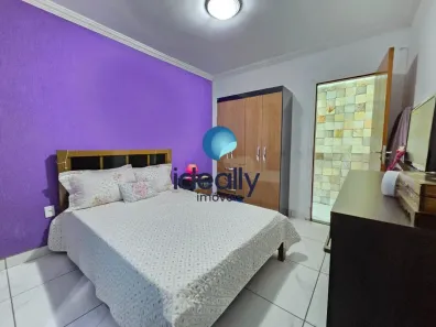 Casa com 4 Quartos à venda, 247m² no Jardim Laguna, Contagem