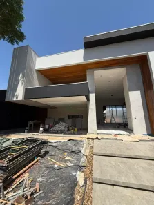 Casa de Condomínio com 4 Quartos à venda, 377m² no Jardim Tarobá, Cambé