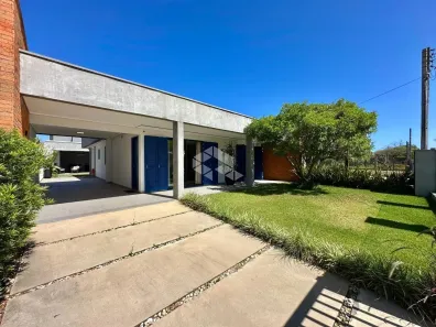 Casa com 4 Quartos à venda, 210m² no XANGRI-LÁ, Xangri-lá