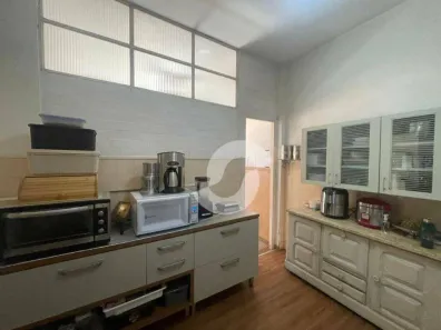 Casa com 4 Quartos à venda, 284m² no Centro, Niterói
