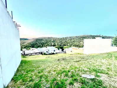 Lote/Terreno à venda, 420m² no Grama, Juiz de Fora