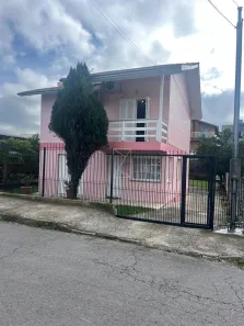 Casa com 3 Quartos à venda, 180m² no Charqueadas, Caxias do Sul