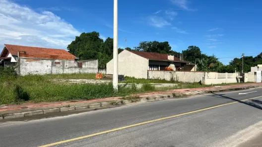 Lote/Terreno à venda, 192m² no Barra do Saí, Itapoá