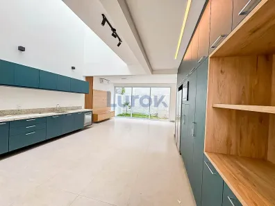 Casa com 3 Quartos à venda, 134m² no Chácaras Silvania, Valinhos
