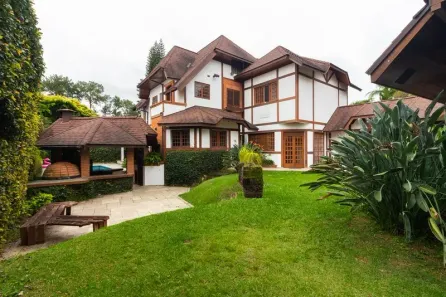 Casa de Condomínio com 4 Quartos para alugar, 525m² no Alphaville, Santana de Parnaíba