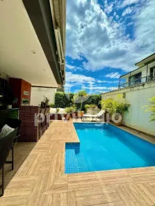 Casa com 4 Quartos à venda, 180m² no Recreio dos Bandeirantes, Rio de Janeiro