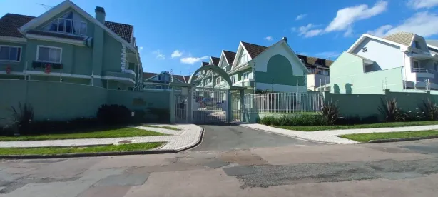 Casa com 3 Quartos à venda, 160m² no Uberaba, Curitiba