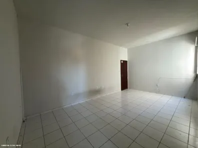 Apartamento com 2 Quartos para alugar, 60m² no , Guanambi
