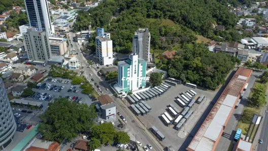 Sala Comercial para alugar, 260m² no Garcia, Blumenau