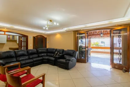 Casa com 3 Quartos à venda, 331m² no Vila Galvão, Guarulhos