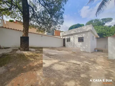 Casa com 2 Quartos para alugar, 80m² no Fonte Grande, Contagem