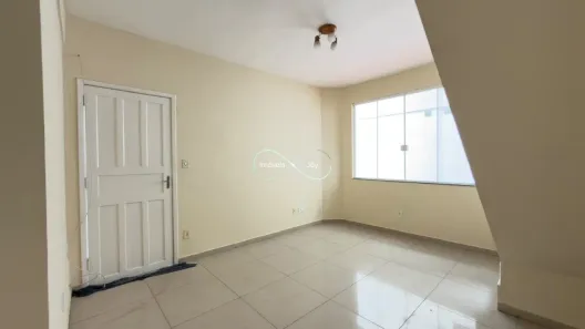 Casa com 2 Quartos para alugar, 80m² no Inhoaíba, Rio de Janeiro
