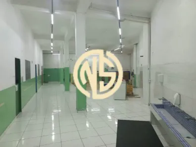Galpão/Depósito/Armazém à venda, 1300m² no Jardim Iracema, São Paulo