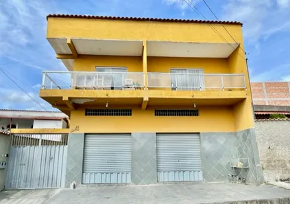 Casa com 3 Quartos à venda, 400m² no Icaivera, Betim