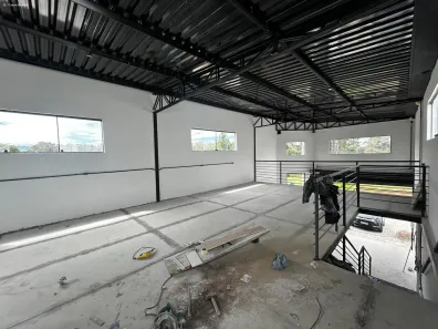 Ponto Comercial para alugar, 220m² no Fazenda Rodeio, Mogi das Cruzes