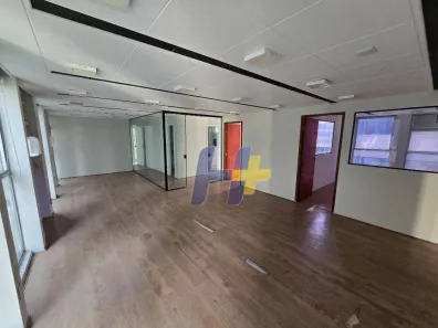 Sala Comercial para alugar, 140m² no Consolação, São Paulo