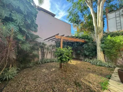 Sobrado com 4 Quartos para alugar, 182m² no Jardim Leonor, São Paulo