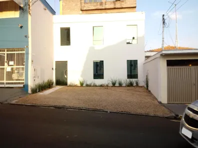 Sobrado com 8 Quartos para alugar, 250m² no Vila Monteiro (Gleba I), São Carlos