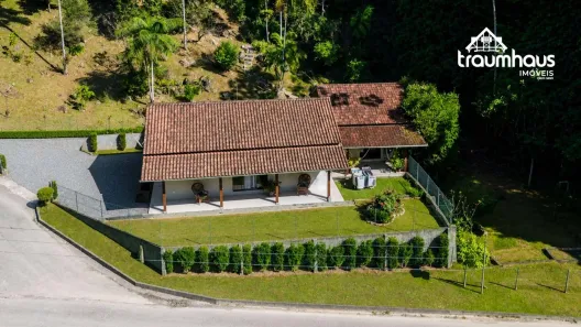 Casa com 3 Quartos à venda, 154m² no Vila Itoupava, Blumenau