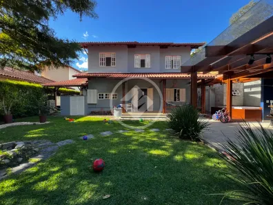 Casa de Condomínio com 4 Quartos à venda, 200m² no Parque do Imbui, Teresópolis