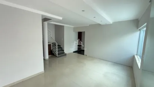 Casa com 3 Quartos à venda, 130m² no Segismundo Pereira, Uberlândia