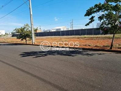 Lote/Terreno à venda, 330m² no Novo Mundo, Uberlândia