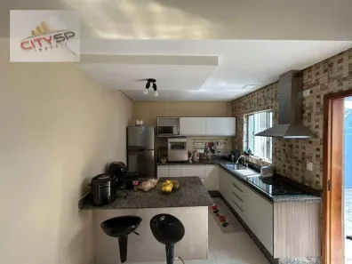 Sobrado com 4 Quartos à venda, 180m² no Vila do Encontro, São Paulo