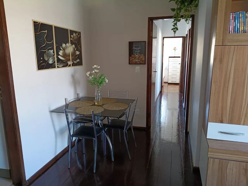 Apartamento com 3 quartos — Sagrada Família, Belo Horizonte
