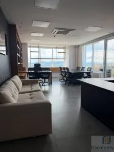 Sala Comercial para alugar, 203m² no Alphaville Empresarial, Barueri