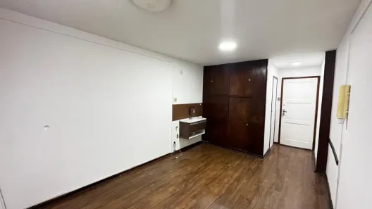 Kitnet para alugar, 30m² no Centro, Rio de Janeiro