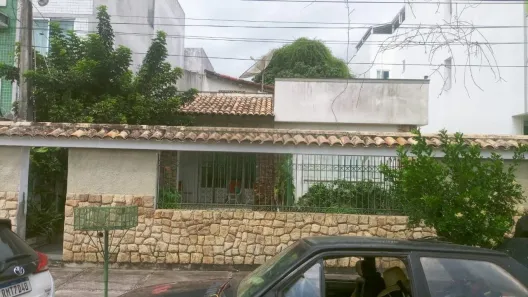 Casa com 4 Quartos à venda, 200m² no Parque São Caetano, Campos dos Goytacazes
