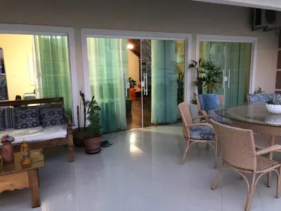 Casa de Condomínio com 4 Quartos à venda, 548m² no Vila Valqueire, Rio de Janeiro