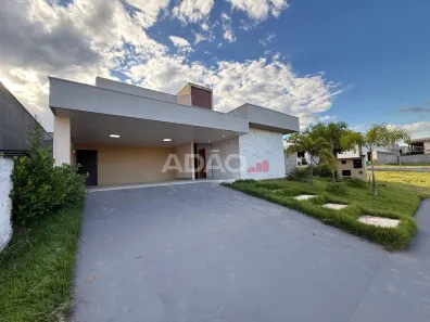Casa de Condomínio com 4 Quartos à venda, 400m² no Residencial Goiânia Golfe Clube, Goiânia