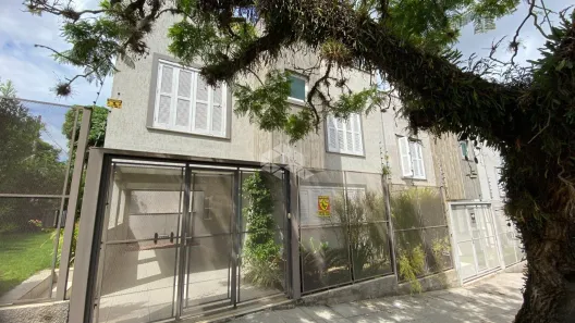 Casa com 3 Quartos à venda, 240m² no Jardim Sabará, Porto Alegre