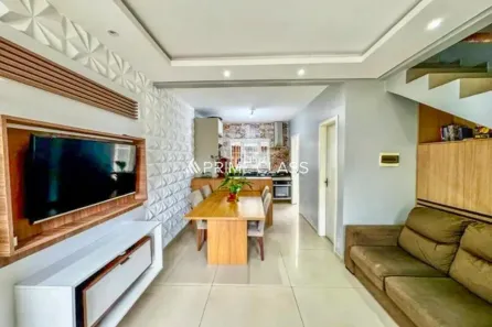Sobrado com 2 Quartos à venda, 80m² no São José, Canoas