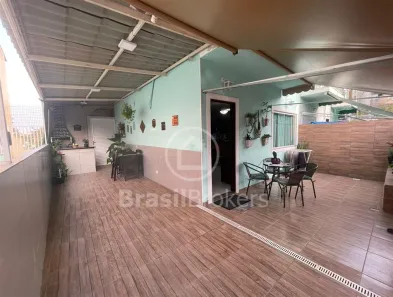 Casa com 2 Quartos à venda, 70m² no Jardim Guanabara, Rio de Janeiro