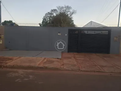 Casa com 3 Quartos à venda, 165m² no Jardim Tijuca, Campo Grande