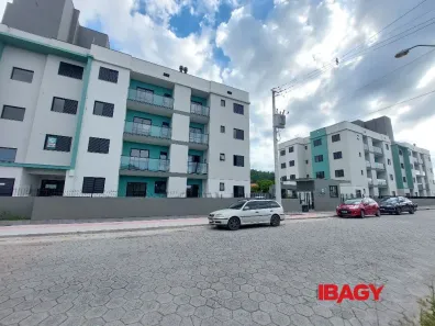 Apartamento com 2 Quartos para alugar, 56m² no Vargem Grande, Florianópolis